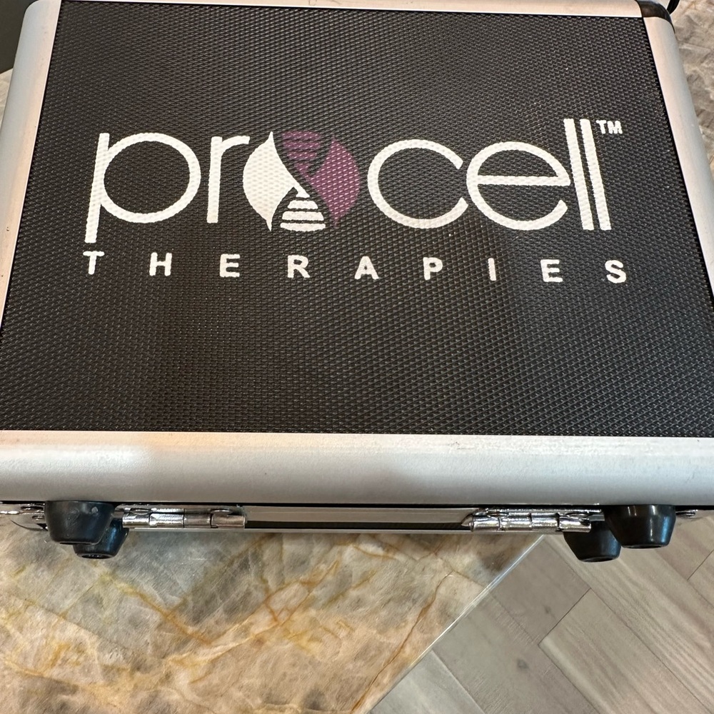 Procell Therapies Black and Silver Case